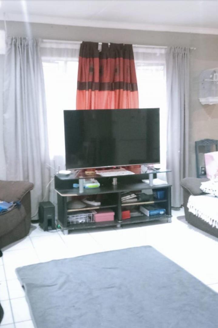 3 Bedroom Property for Sale in Rustenburg North West